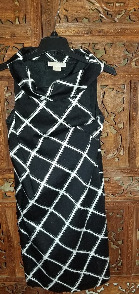 Super cute work dress